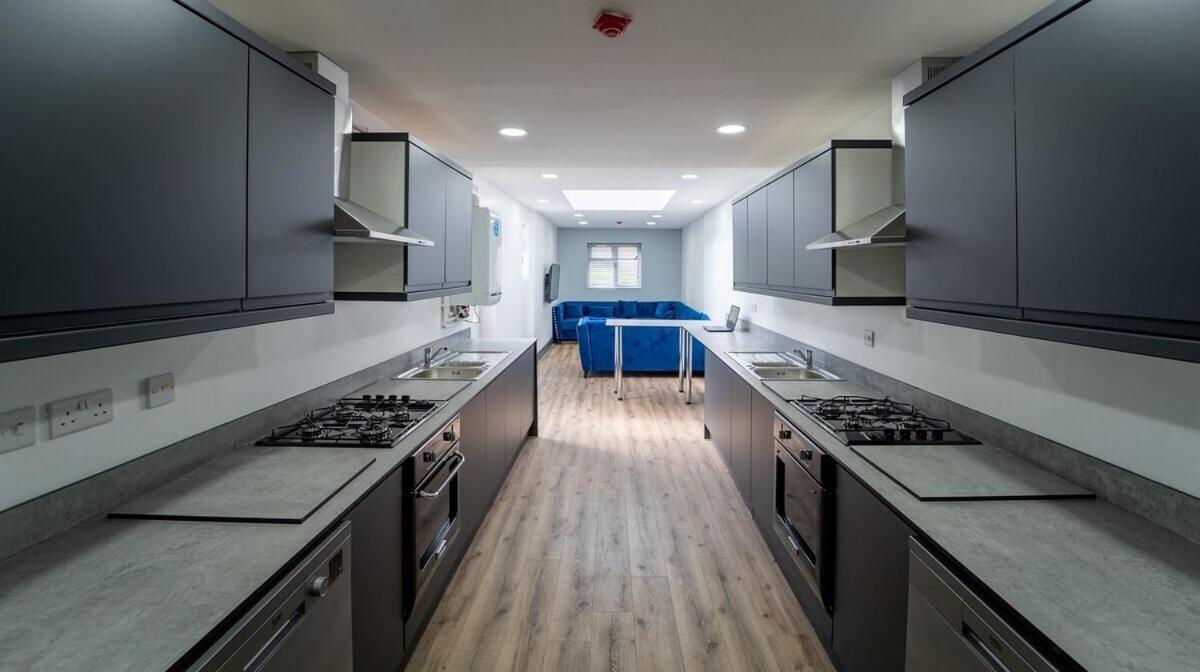 Free Parking Cosy Studios Close To City And Qe And Uob! Birmingham Kültér fotó