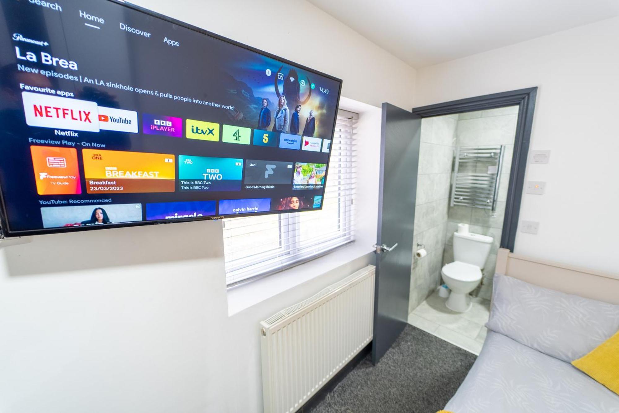 Free Parking Cosy Studios Close To City And Qe And Uob! Birmingham Kültér fotó